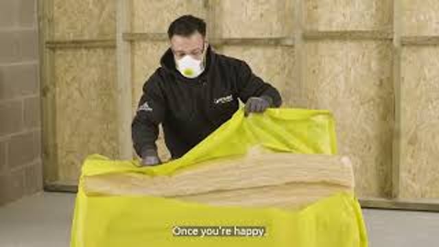 Isover 140mm Timber Frame Batt 32 - desktop-video-preview-2